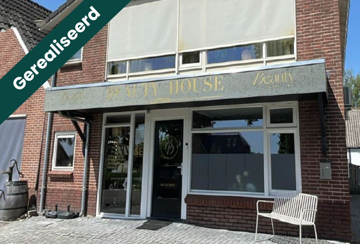 Commerciële ruimte met verhuurde bovenwoning in Lutten